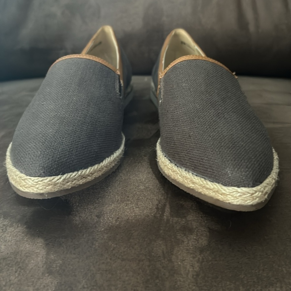 Trotters Estelle Brown Flats Size 9 - Picture 8 of 13